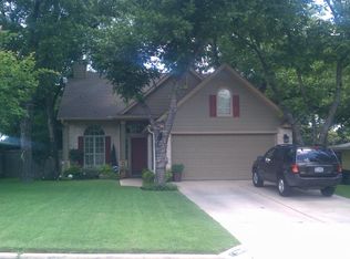 1300 Glencrest Dr, Austin, TX 78723