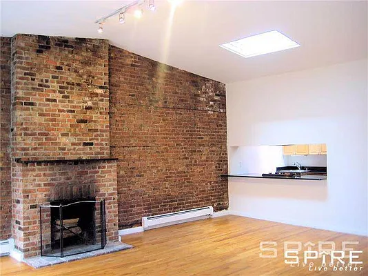 Rented by Spire Group | media 14