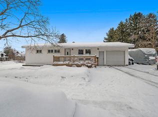 201 N Oak Ave, Gaylord, MI 49735