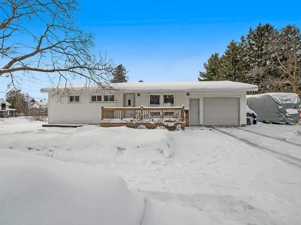 201 N Oak Ave, Gaylord, MI 49735