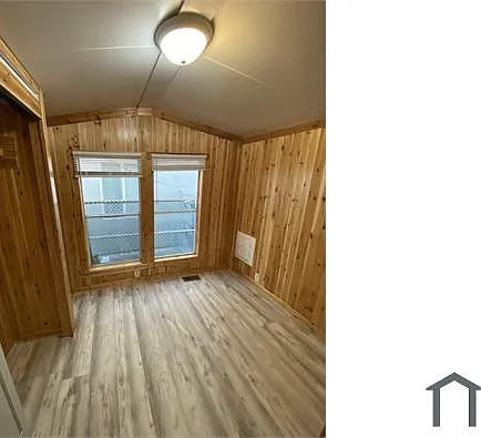 2 bed, 800 sqft, $3,030 — Photo 3
