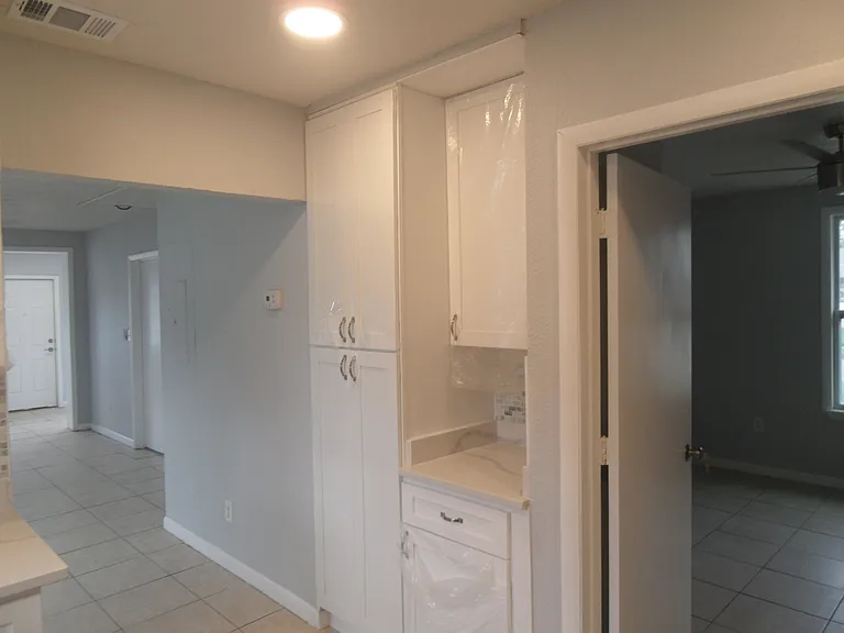 1600 Roosevelt Ave — Photo 22