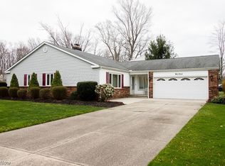 9050 Idlewood Dr, Mentor, OH 44060