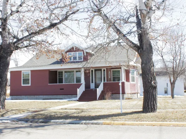 702 N Meade Ave, Glendive, MT 59330