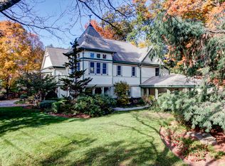 81 Mount Vickery Rd, Southborough, MA 01772