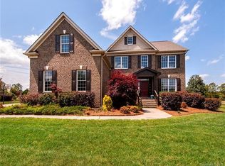 5045 Groves Edge Ln, Waxhaw, NC 28173