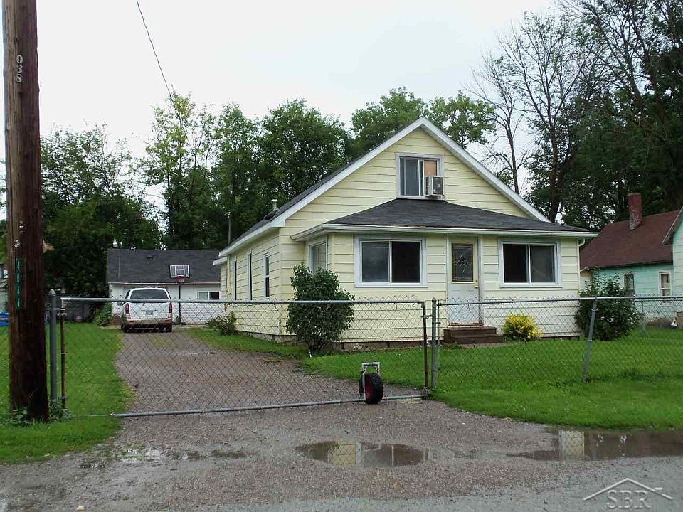 1st image of 4066 Green St