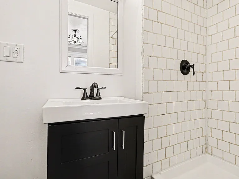 2066 River St #5 — Photo 7