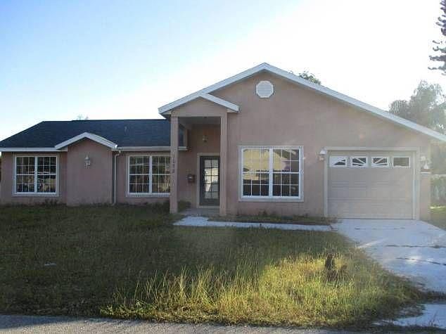 1st image of 10721 Figtree Ct