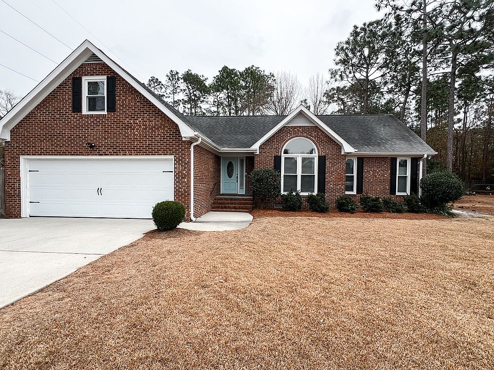 1st image of 3464 Hampshire Dr