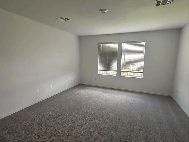 10418 Birds Nest Dr — Photo 8