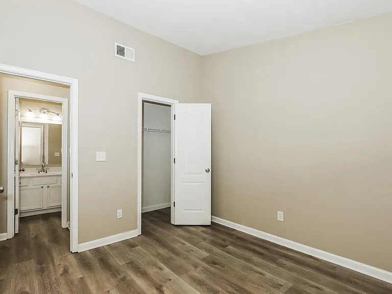 2883 Windsor Forrest Ct — Photo 18
