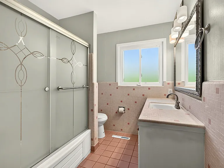 10420 Greenview Dr — Photo 52