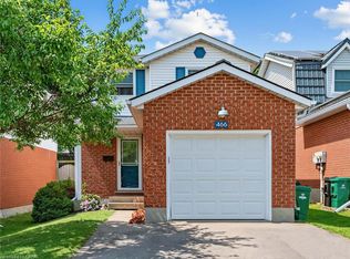 466 Misty Cres, Kitchener, ON N2B3V6