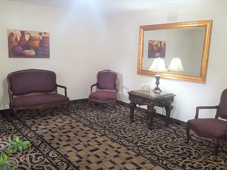 Andorra Apartments — Photo 2