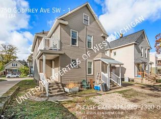 1750 Godfrey Ave SW #1, Wyoming, MI 49509