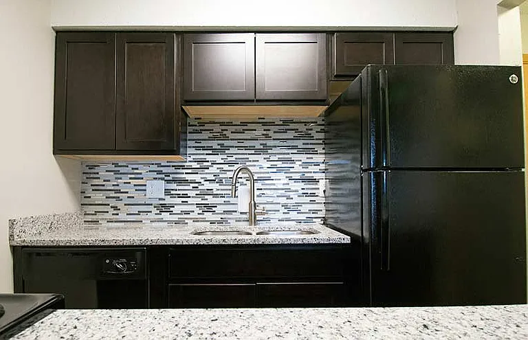 Westpointe Apartments — Photo 17