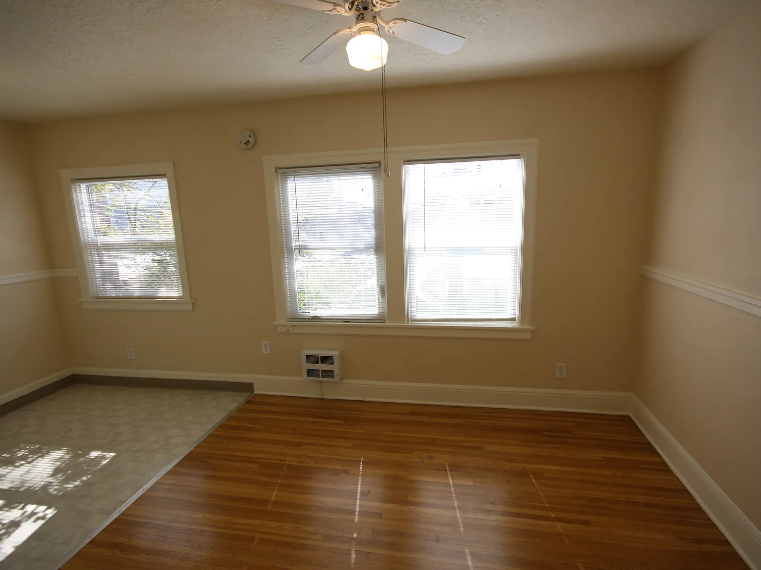 Studio, 340 sqft, $1,080 — Photo 4