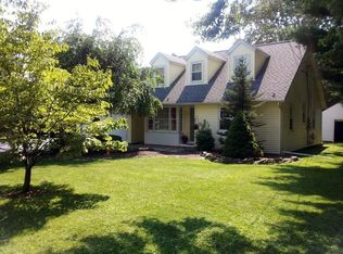 716 Stones Crossing Rd, Easton, PA 18045