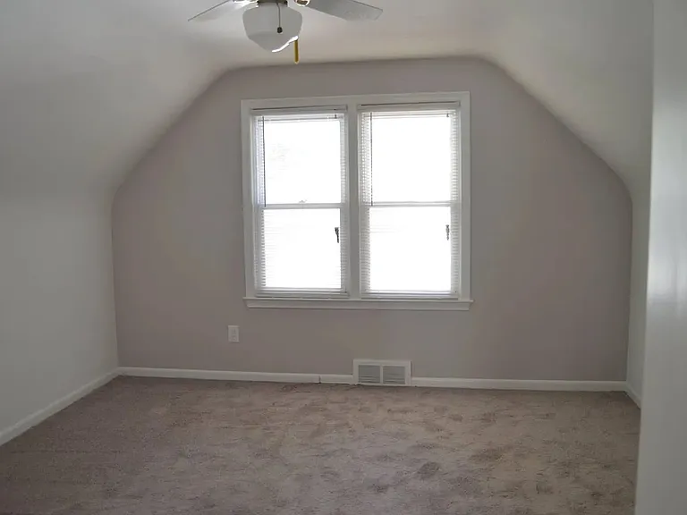 2111 Rochester Rd — Photo 15