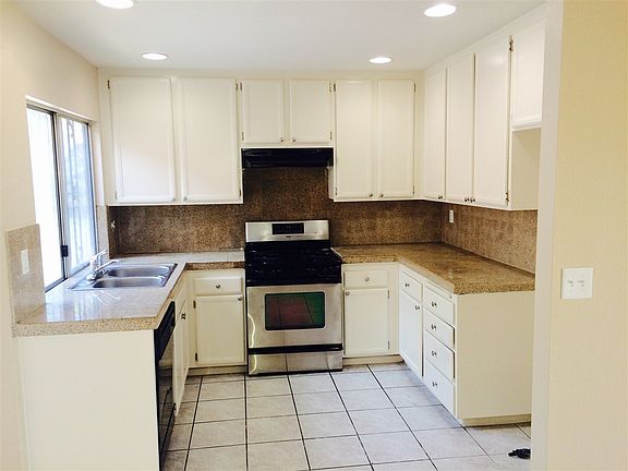 2nd image of 1432 Jamison Ct