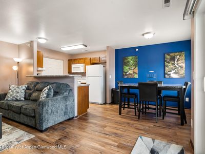 18 Angelica Cir, Parachute, CO, 81635