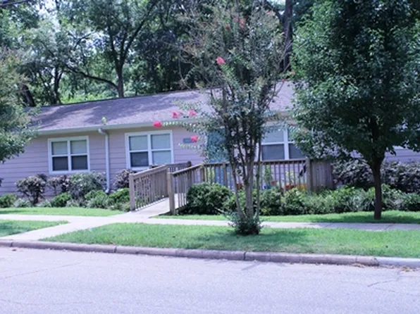 545 Shelby St APT 4, Montevallo, AL 35115