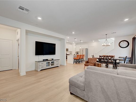 4th image of 3633 Portici Ln