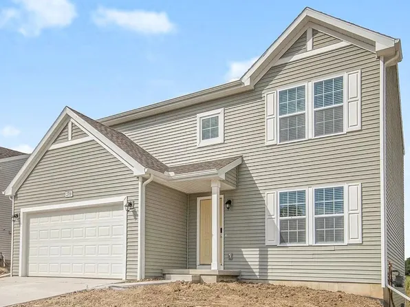 2315 Sagebrush St, Kalamazoo, MI 49006