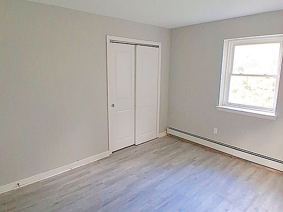 5th image of 467 Allen St APT 504