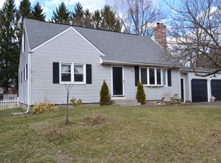 17 Drummond Rd, Enfield, CT 06082