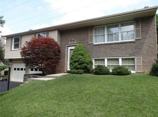 1241 Manor Dr, Pittsburgh, PA