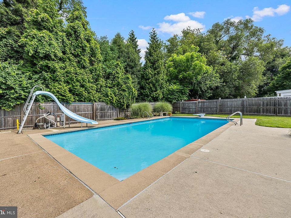 1869 W Point Dr, Cherry Hill, NJ 08003 | MLS #NJCD2096864