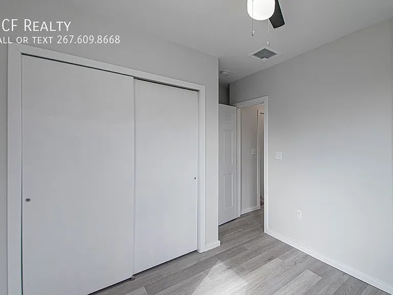 825 S 12th St — Photo 15