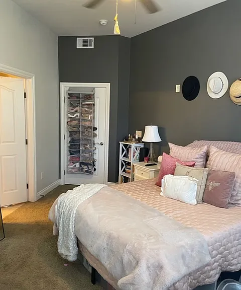 1700 N Emerson St #208 — Photo 14