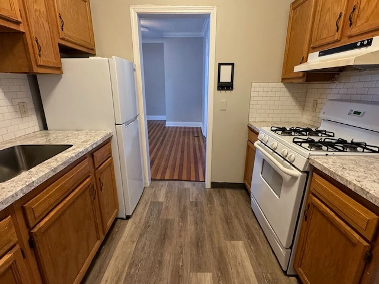 193 Park Ave — Photo 1