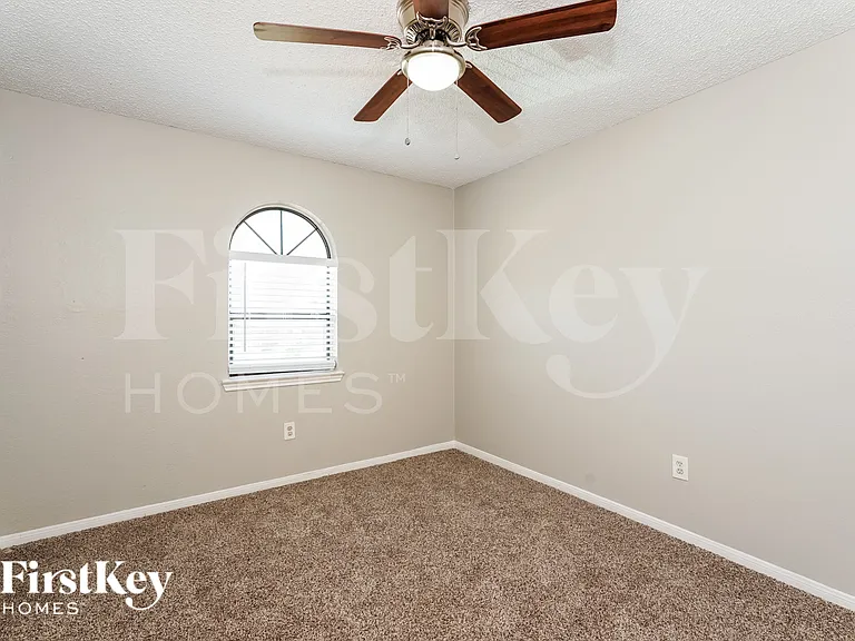 5334 Riverport Dr — Photo 12