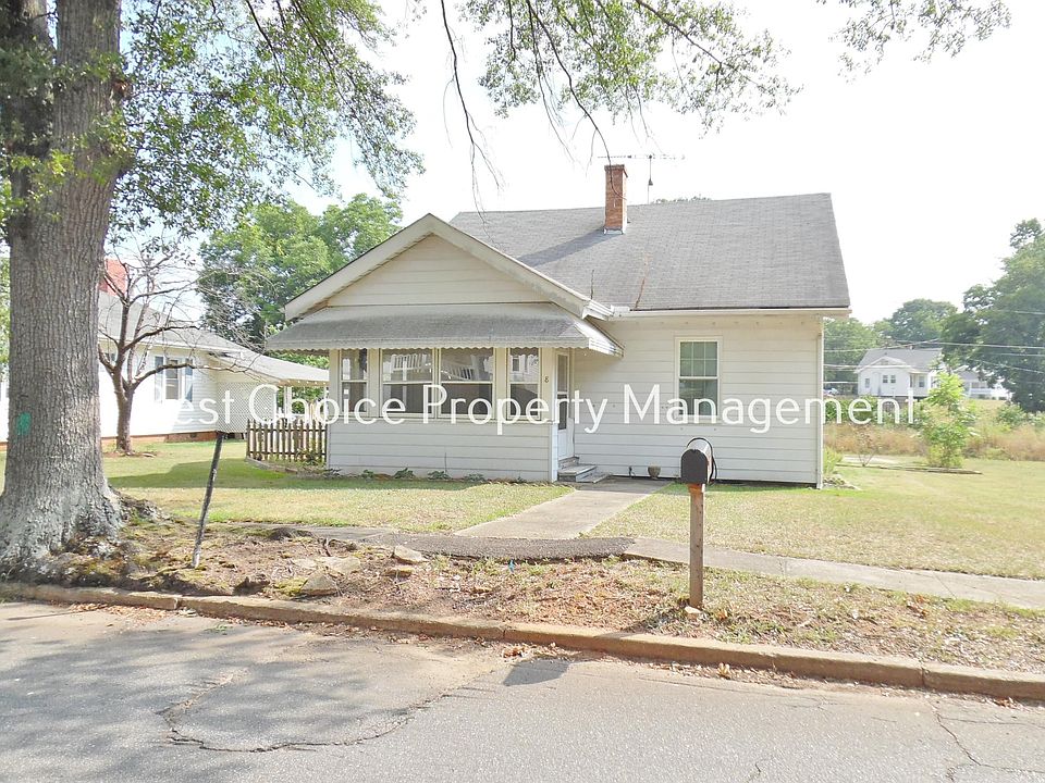 1st image of 8 Crescent St