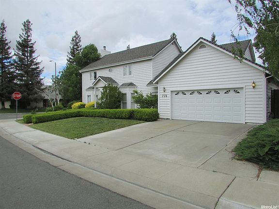 2nd image of 774 Fordham Pl