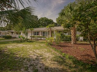 12 Walnut Ave, Shalimar, FL 32579