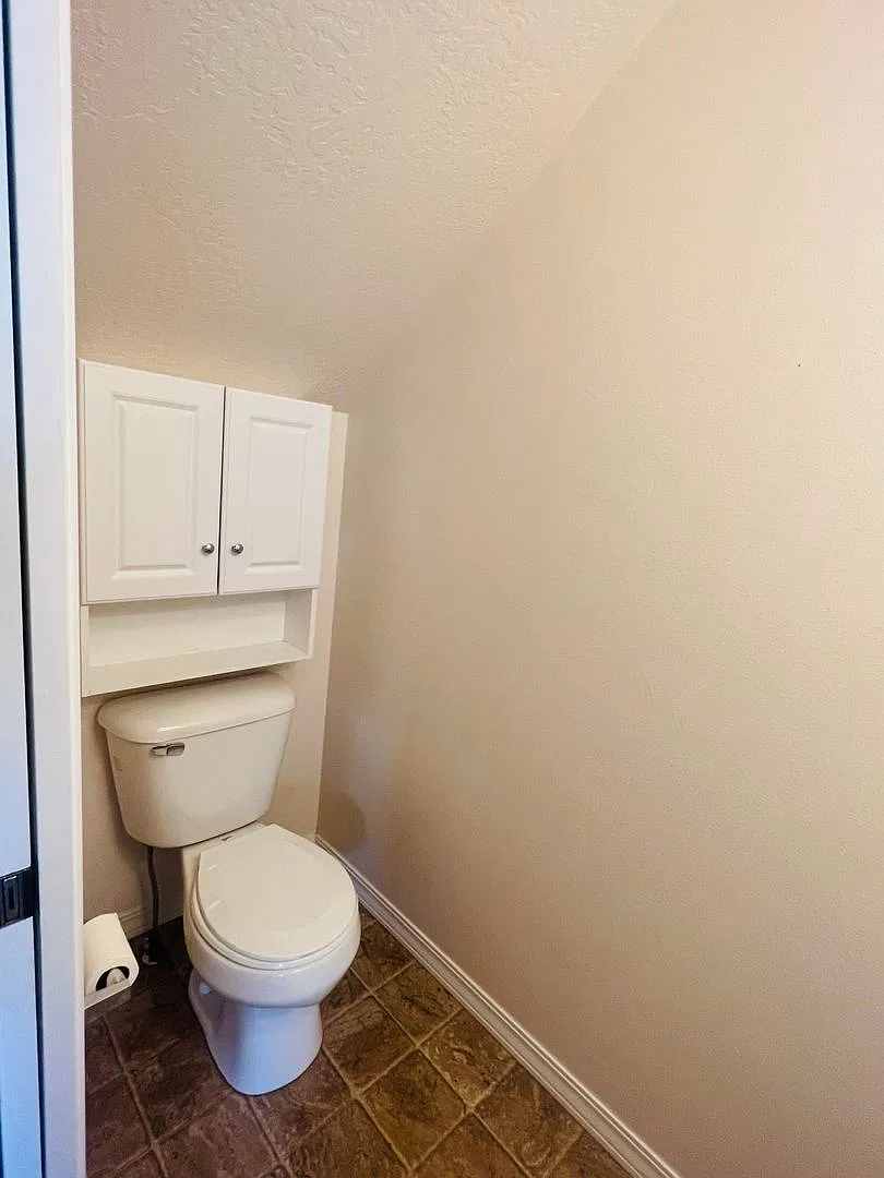 Great Northside Townhouse! 3 Bed - 1.5 Bath - Fenced Yard — Photo 1