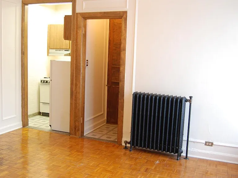 530 W Diversey — Photo 47