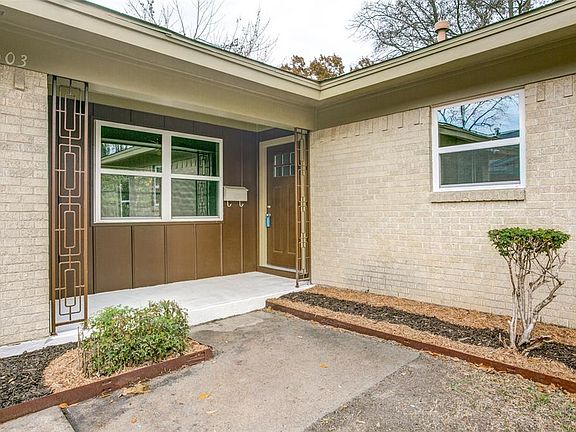 3rd image of 2603 Highwood Dr
