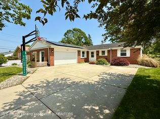 3321 Springbrook Ln, Lansing, MI 48917