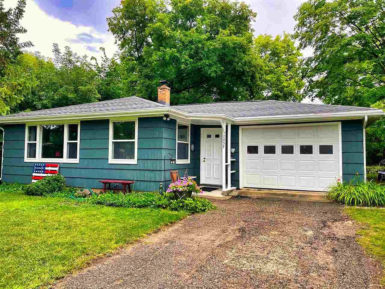 2637 Center St, Boyne Falls, MI 49713 MLS 471993 Zillow