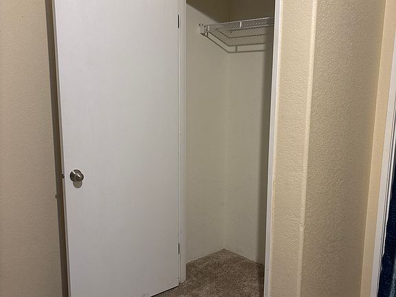 3rd image of 23500 The Old Rd
