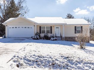 1116 Mary Kay Dr, Sevierville, TN 37862