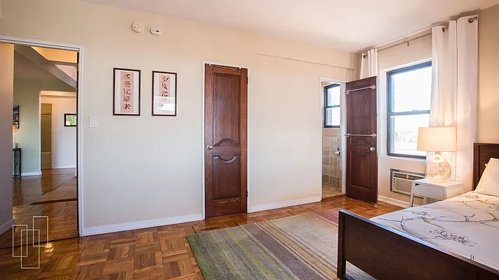 Sold by Garfield Realty  | media 11