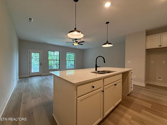 5th image of 8996 Keenberg Ln