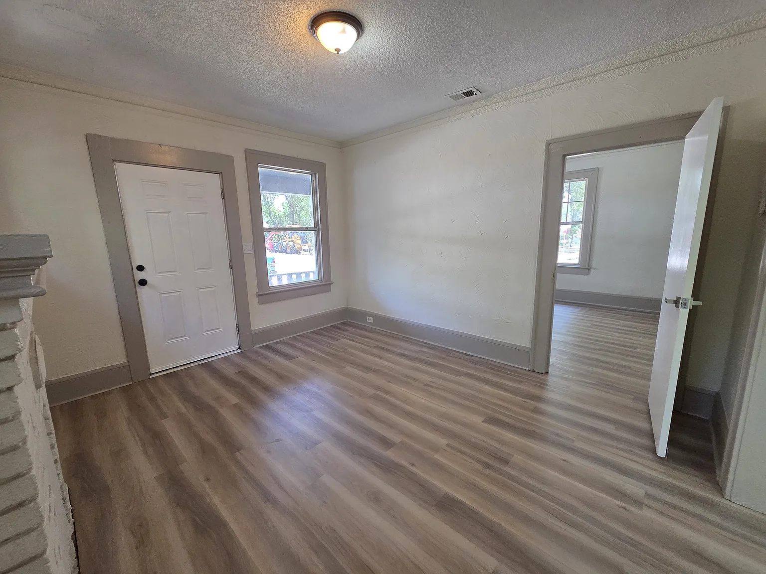 334 Birch St — Photo 4